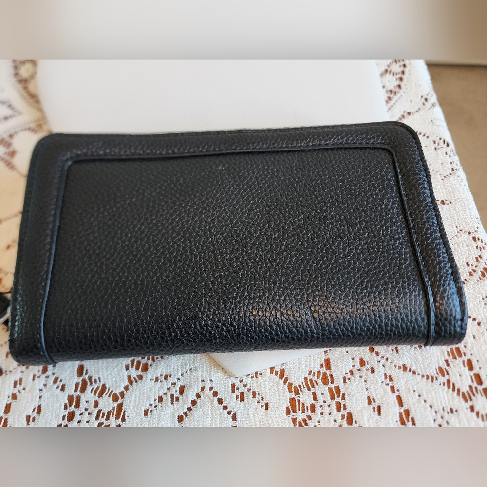 Mundi Women's Black Textured Vegan Leather Wallet, Phone Holder, New Without Tag